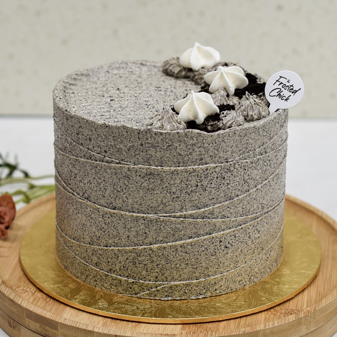 oreo cookies and cream buttercream cake
