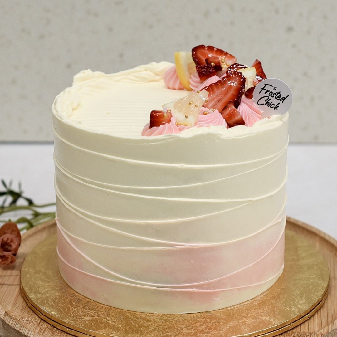 strawberry lemon buttercream cake