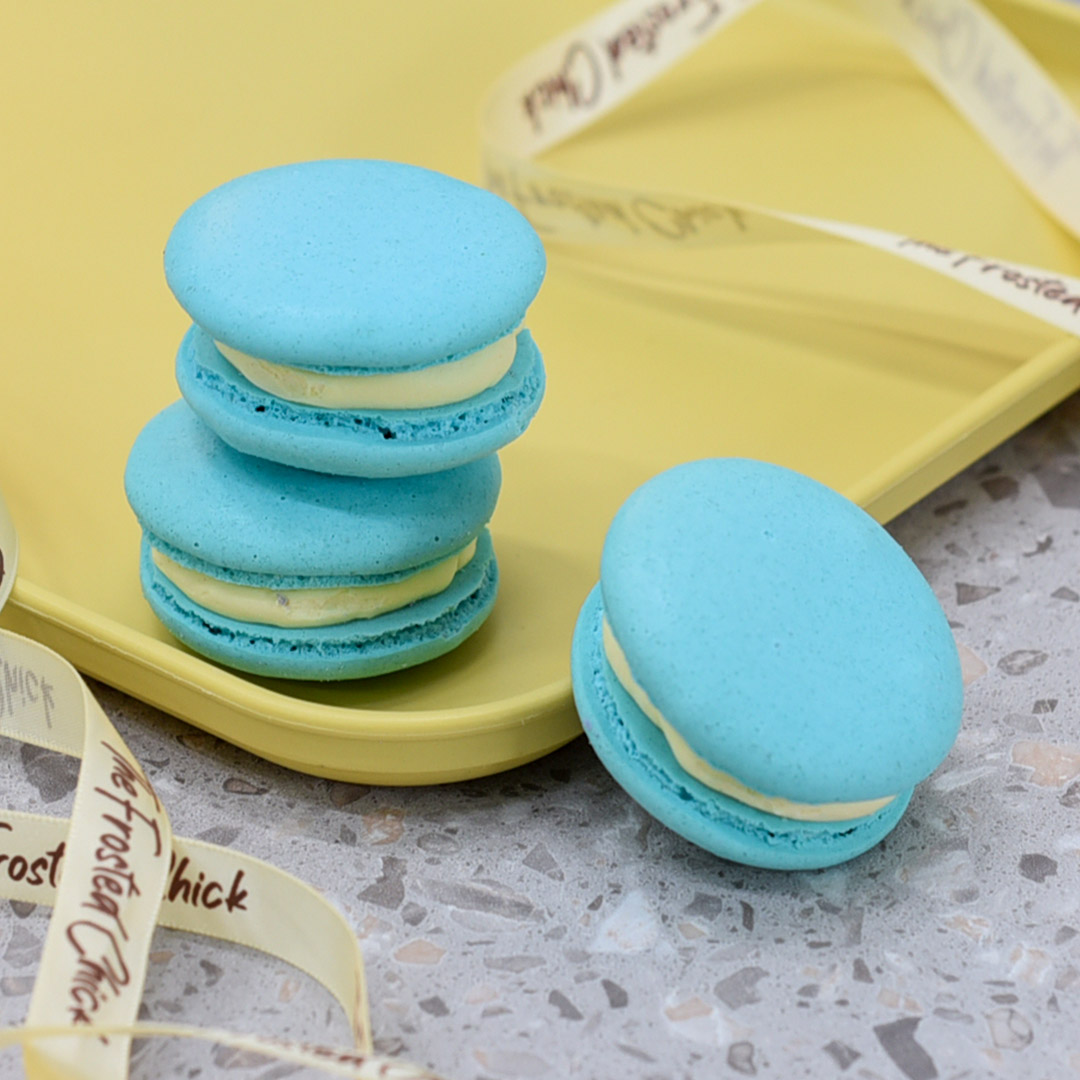 Vanilla Bean Macaron